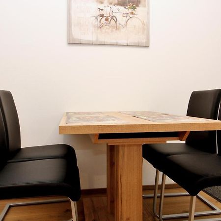 Central Studio Work And Travel Viena Exterior foto