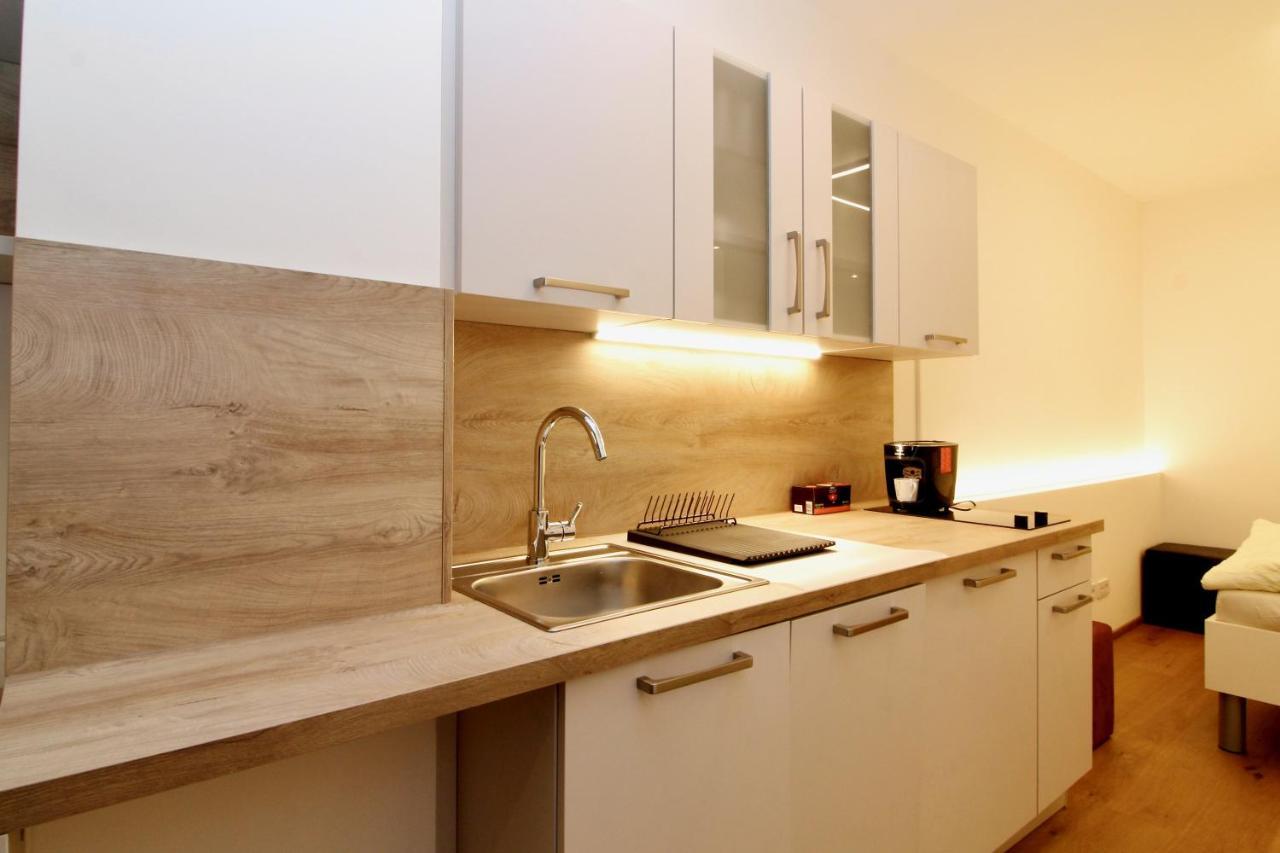 Central Studio Work And Travel Viena Exterior foto